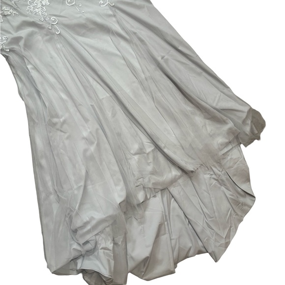 Evening Dress/Mother of Bride Dress Sheath - Picture 4 of 10